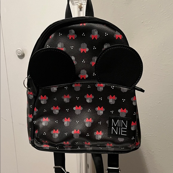 Disney Dani Danielle Nicole Black and Red Minnie Mouse Backpack Purse Adjustable main image 10